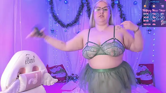 Snapshot of sweetbambi23 chatting on 29, 1, 2025 sweetbambi23 online show from 29, 1, 2025