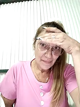 Snapshot of Melmamalhuda@xh chatting on 18, 10, 2025 Melmamalhudaxh online show from 18, 10, 2025