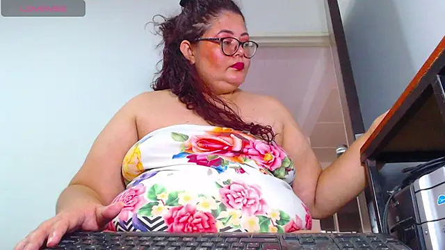 ashelymalefica online show from 25, 5, 2026