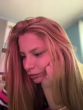 AnastasiaAniess online show from 25, 2, 2026