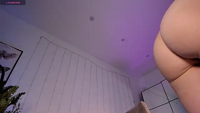 LilianKroft online show from 12, 9, 2025