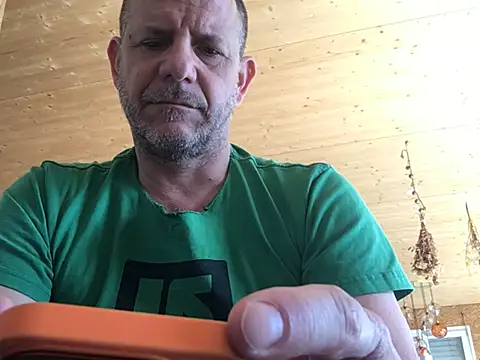 maxymloli online show from 23, 2, 2025