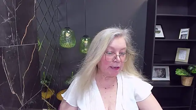 NataliMellow online show from 18, 1, 2025