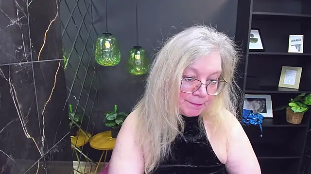 NataliMellow online show from 28, 1, 2025