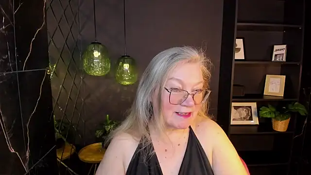 NataliMellow online show from 6, 3, 2026