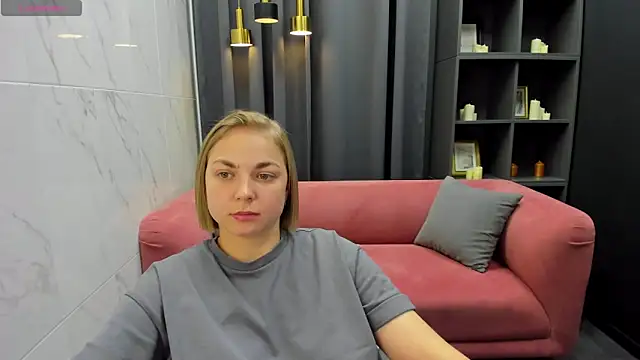 Snapshot of TataArdent chatting on 14, 12, 2024 TataArdent online show from 14, 12, 2024