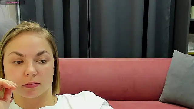 Snapshot of TataArdent chatting on 25, 12, 2024 TataArdent online show from 25, 12, 2024