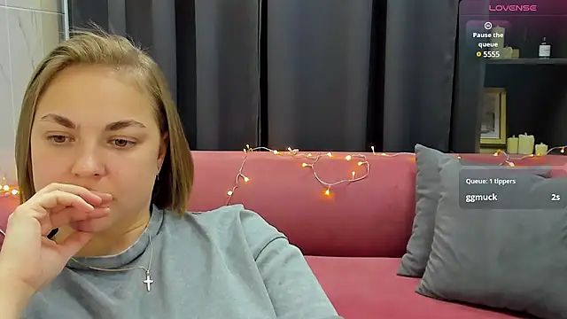 Snapshot of TataArdent chatting on 14, 1, 2025 TataArdent online show from 14, 1, 2025
