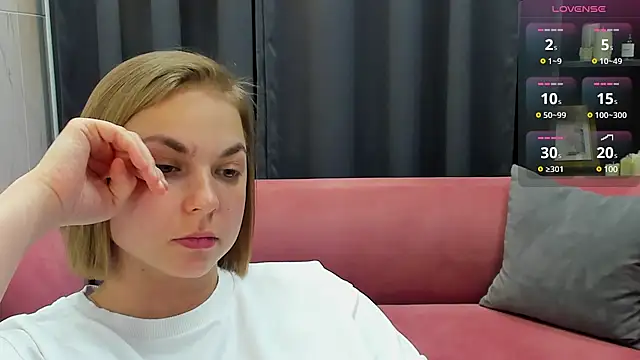 Snapshot of TataArdent chatting on 22, 2, 2025 TataArdent online show from 22, 2, 2025
