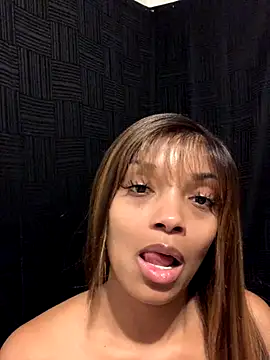 Snapshot of Rakiyahcharms chatting on 27, 9, 2025 Rakiyahcharms online show from 27, 9, 2025