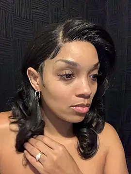 Snapshot of Rakiyahcharms chatting on 3, 10, 2025 Rakiyahcharms online show from 3, 10, 2025