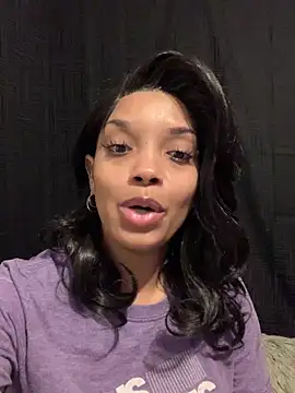 Snapshot of Rakiyahcharms chatting on 5, 10, 2025 Rakiyahcharms online show from 5, 10, 2025