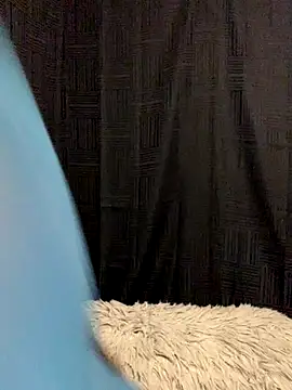 Snapshot of Rakiyahcharms chatting on 12, 10, 2025 Rakiyahcharms online show from 12, 10, 2025