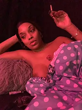 Snapshot of Rakiyahcharms chatting on 2, 11, 2025 Rakiyahcharms online show from 2, 11, 2025