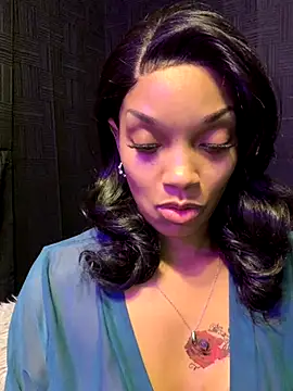 Snapshot of Rakiyahcharms chatting on 8, 11, 2025 Rakiyahcharms online show from 8, 11, 2025