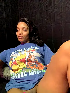 Snapshot of Rakiyahcharms chatting on 2, 12, 2025 Rakiyahcharms online show from 2, 12, 2025