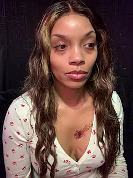 Snapshot of Rakiyahcharms chatting on 18, 1, 2026 Rakiyahcharms online show from 18, 1, 2026