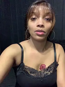 Snapshot of Rakiyahcharms chatting on 3, 2, 2026 Rakiyahcharms online show from 3, 2, 2026