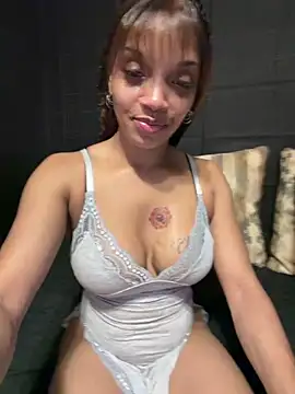 Rakiyahcharms online show from 19, 6, 2026