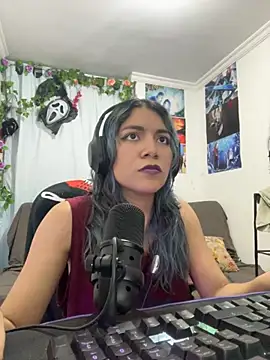 VaioletUwU online show from 10, 3, 2026