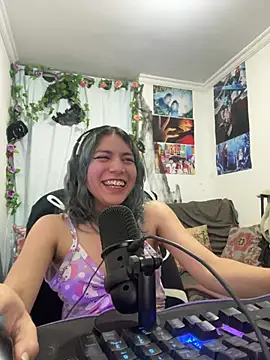 VaioletUwU online show from 17, 3, 2026