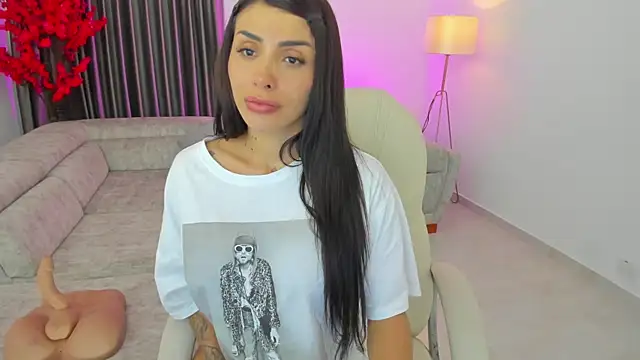 Sarah Stone  online show from 12, 1, 2025