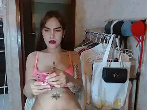 Snapshot of CumEaterLima chatting on 5, 5, 2026 CumEaterLima online show from 5, 5, 2026