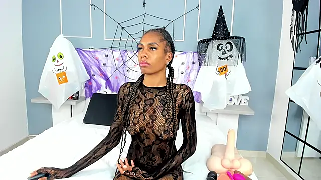 Snapshot of Blackrosse__ chatting on 17, 10, 2025 Blackrosse   online show from 17, 10, 2025