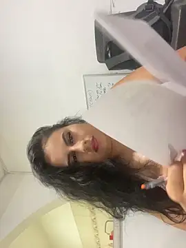 AbbyTaylorr online show from 16, 5, 2026
