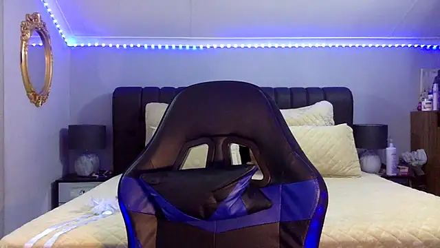 Snapshot of BOOTYBANGER24xx chatting on 21, 11, 2025 BOOTYBANGER24xx online show from 21, 11, 2025