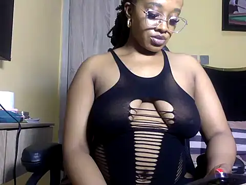 Snapshot of BOOTYBANGER24xx chatting on 25, 6, 2026 BOOTYBANGER24xx online show from 25, 6, 2026