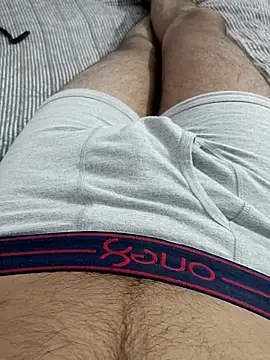 Snapshot of Babyucum4me chatting on 13, 11, 2025 Babyucum4me online show from 13, 11, 2025