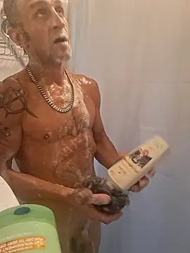 Snapshot of ThickDMatty@xh chatting on 5, 10, 2025 ThickDMattyxh online show from 5, 10, 2025