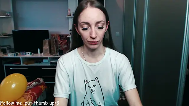 Natalimeowks online show from 31, 12, 2024