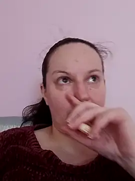 BustyLadyAlma online show from 9, 5, 2026
