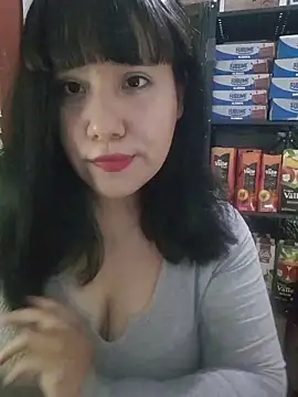 Snapshot of Kalani_Engel chatting on 21, 6, 2026 Kalani Engel online show from 21, 6, 2026