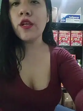 Snapshot of Kalani_Engel chatting on 4, 7, 2026 Kalani Engel online show from 4, 7, 2026