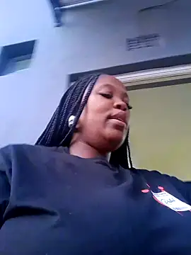 SWEETDOLLY29XX online show from 6, 12, 2024