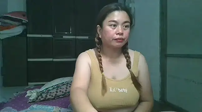 Snapshot of Kariebabe chatting on 20, 2, 2025 Kariebabe online show from 20, 2, 2025