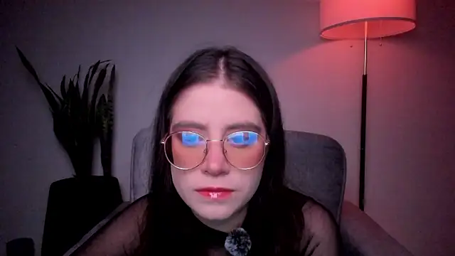 HazelKush online show from 12, 3, 2026