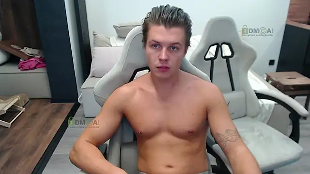 Sunny-Girl1 online show from 13, 10, 2025