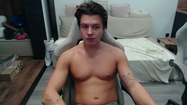 Snapshot of Sunny-Girl1 chatting on 7, 11, 2025 Sunny-Girl1 online show from 7, 11, 2025