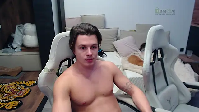 Snapshot of Sunny-Girl1 chatting on 6, 1, 2026 Sunny-Girl1 online show from 6, 1, 2026