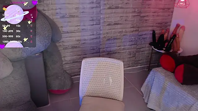 TinnaCobb online show from 23, 6, 2026