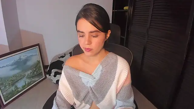 mia collins x online show from 8, 9, 2025