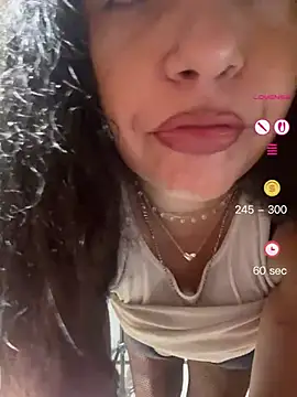 PichyPrettyPussy online show from 7, 5, 2026