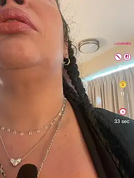 PichyPrettyPussy online show from 24, 5, 2026