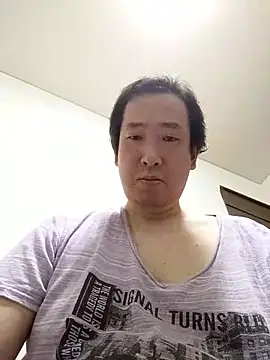 Snapshot of Toooiyt chatting on 21, 9, 2025 Toooiyt online show from 21, 9, 2025