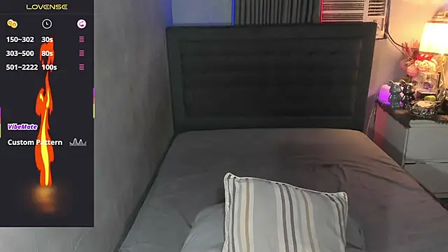 PrettyYoungHugeCockTS online show from 27, 2, 2026