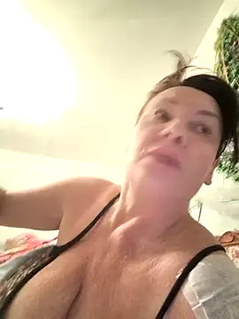 Snapshot of _lady_red_ chatting on 17, 1, 2026 lady red online show from 17, 1, 2026